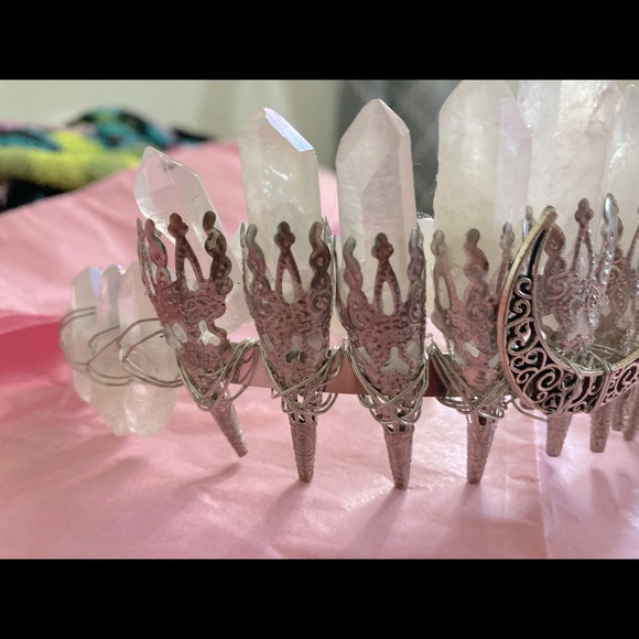 Tiera , Reiki charged angel aura quartz - Picture 5 of 7